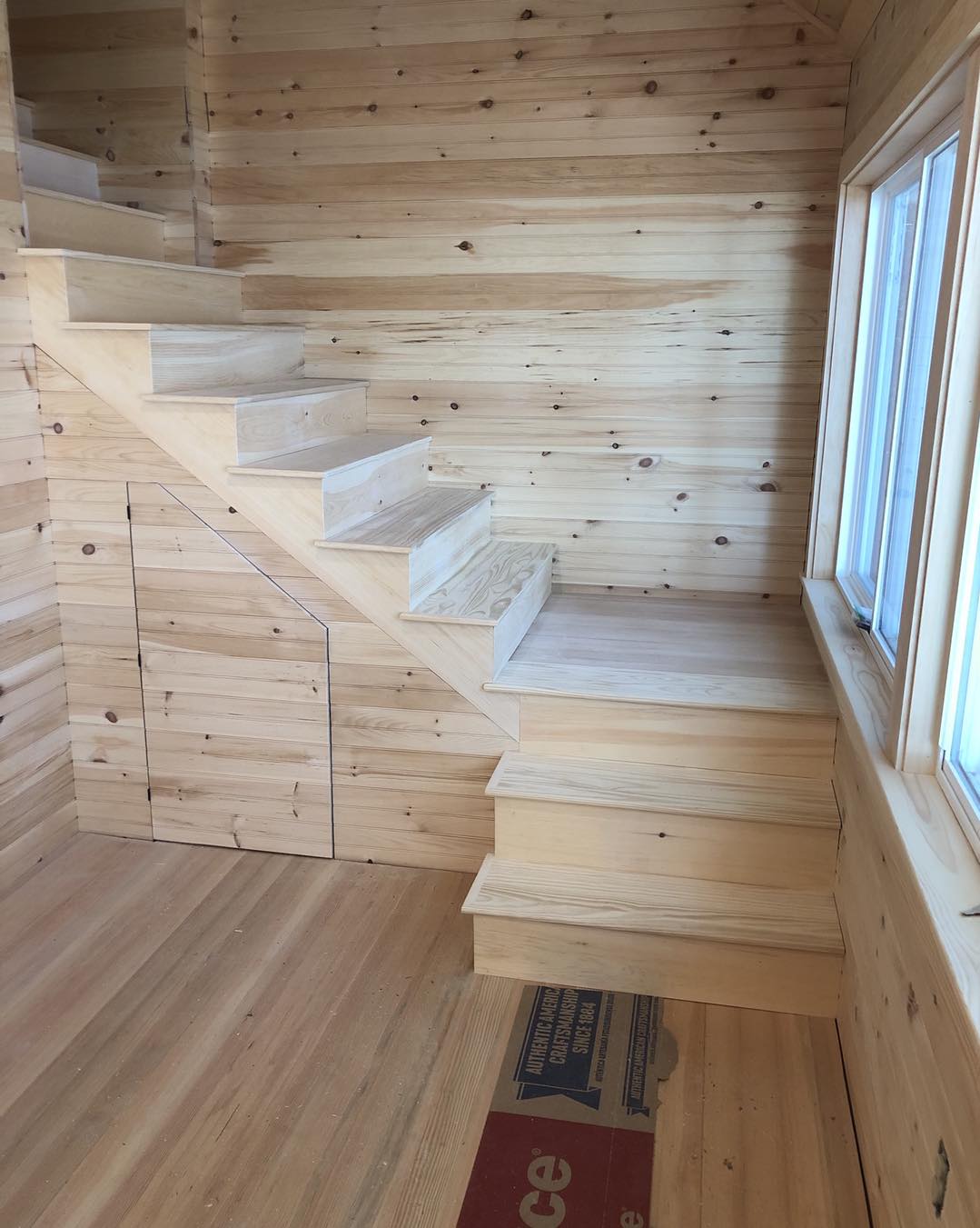 Rome Living Room & En-Suite Addition completed by Darrell Warren Builders